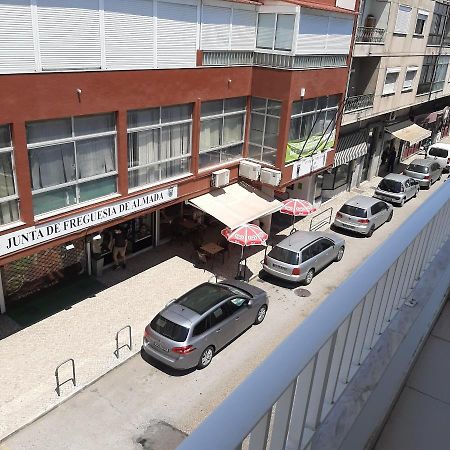 Almada Cristo Rei Apartment Bagian luar foto